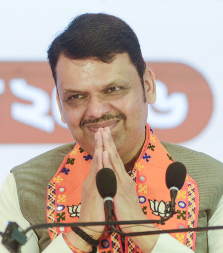 No shortage of funds for successful Kumbh organisation: Maha CM Fadnavis
