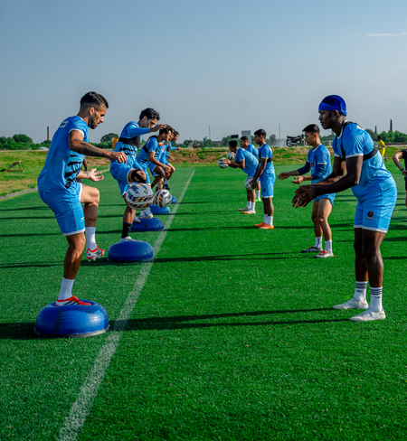 ISL 2025-26: Punjab FC face Sporting Club Delhi in the Northern derby