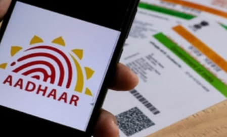 Govt rejects claims of Aadhaar design change, calls viral posts misleading