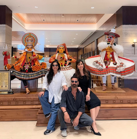 Akshay Kumar & Vidya Balan wrap up the Kerala schedule of their next with Anees Bazmee