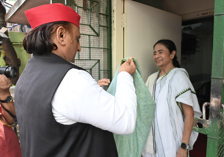 Mamata Banerjee hasn’t lost Bengal polls: Akhilesh Yadav