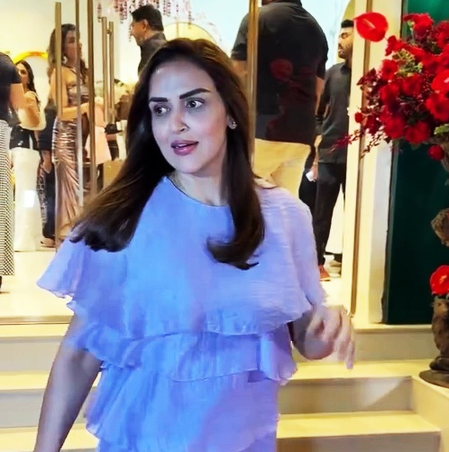 Esha Deol brings Met Gala to ‘Aamchi Mumbai’ with a humourous twist
