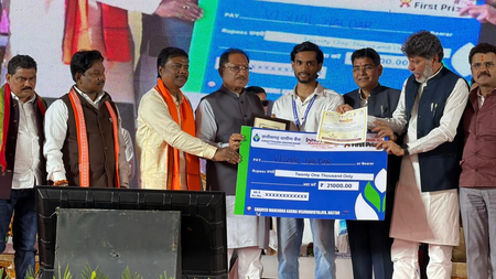 Chhattisgarh’s young entrepreneur develops ‘Caffeine-free’ coffee, CM Sai felicitates him