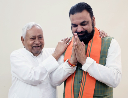 Samrat Choudhary meets Nitish Kumar after Cabinet expansion