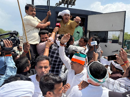 FIR against Congress MLAs, workers over NH blockade during farmers’ stir in MP’s Dhar