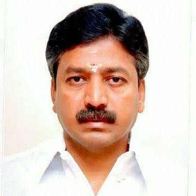 AIADMK rift intensifies as CV Shanmugam backs TVK govt, targets Palaniswami
