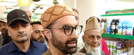 Action against narcotics will not succeed till liquor sale unchecked in J&K: Mirwaiz Umar Farooq