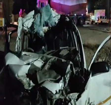 Six killed after speeding car rams into lorry near police checkpoint in TN’s Tiruppur