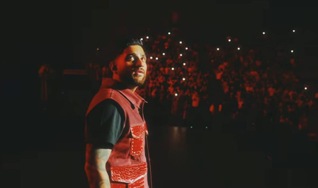 Karan Aujla shares a glimpse of his packed gig: Used to pray for times like this