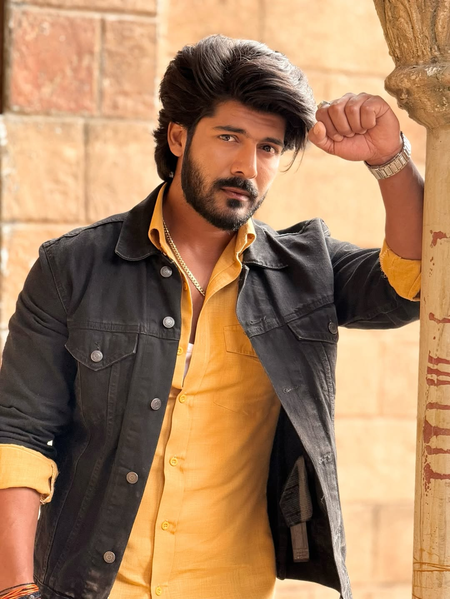 Sheizaan Khan says his ‘Ganga Mai Ki Betiyan’ character is adept at protecting peace, dignity, and happiness