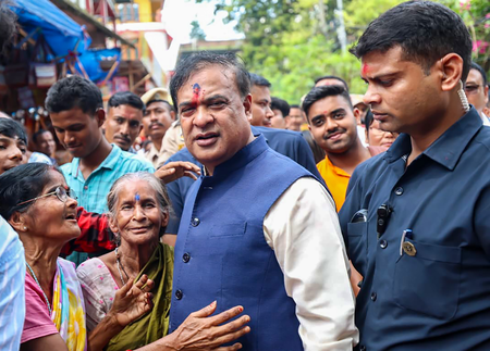 Assam CM reviews power projects, stresses stronger energy infrastructure​