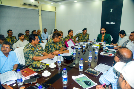 Bengal govt begins handing over border land to BSF