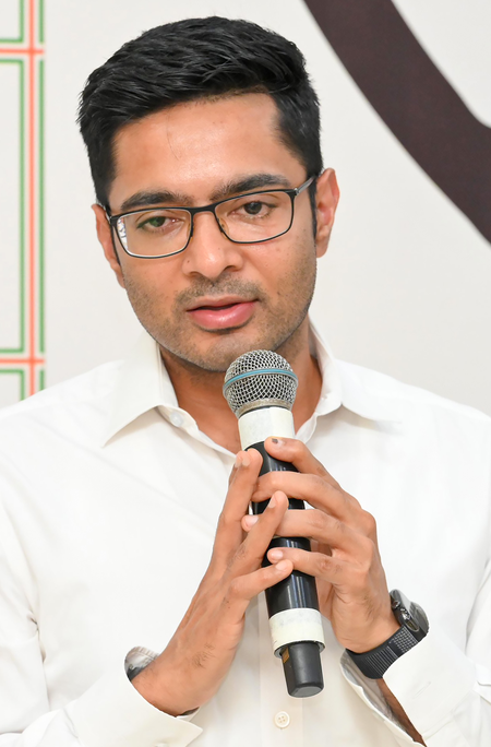 Row erupts over KMC notice on property linked to Abhishek Banerjee’s family