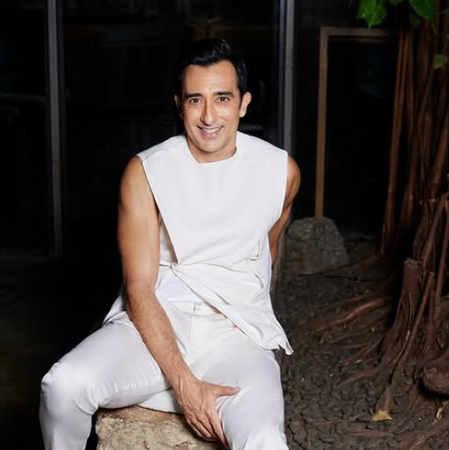 Rahul Khanna shares glimpse of his perfectly balanced breakfast plate