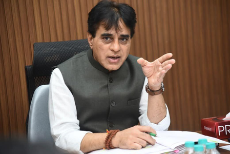 Gujarat Health minister takes strict action against pharmacist accused of negligence to patients