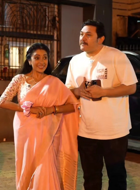 Rupali Ganguly, Rajesh Kumar slip back into Monisha & Rosesh characters from ‘Sarabhai vs Sarabhai’
