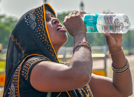 Intense heatwave in Delhi-NCR; temperatures may reach 45 degrees, says IMD