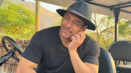 Salman Khan loses cool at media during hospital visit