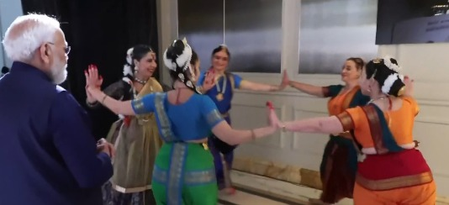 PM Modi hails global appeal of Indian classical dance after five Italian women perform
