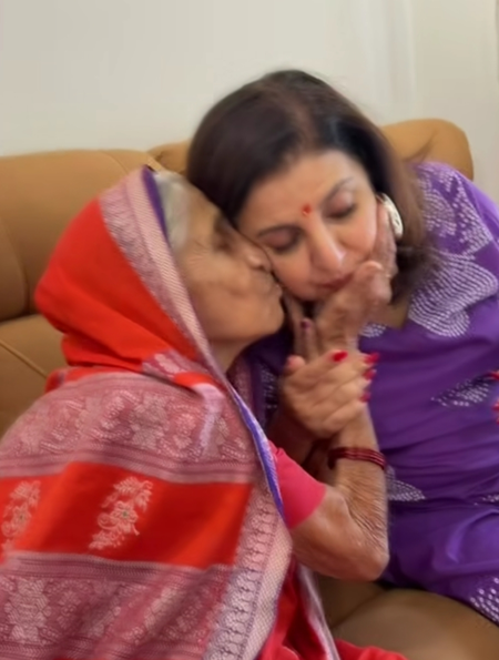 Farah Khan gets emotional as Shiv Thakare treats her to his Aaji’s homemade ‘bhakri-pitla’ & ‘aamras’