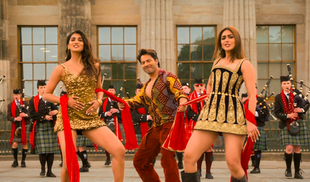 Varun Dhawan, Mrunal Thakur & Pooja Hegde lead a chaotic love triangle in ‘Hai Jawani Toh Ishq Hona Hai’