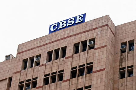 SBI, 3 public sector banks to help end CBSE portal payment woes (Ld)