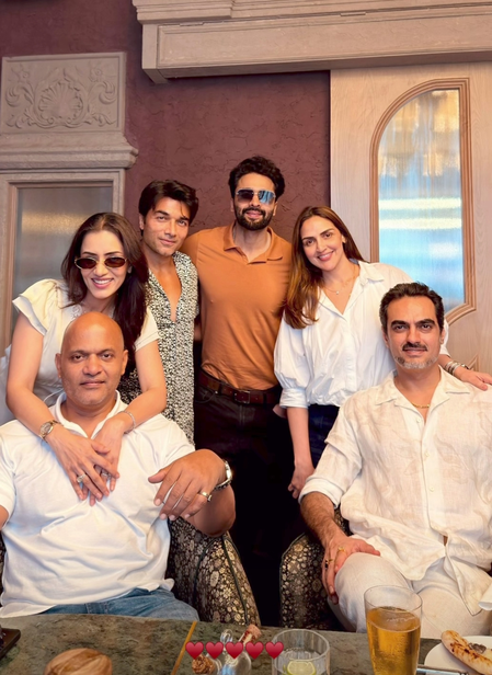 Esha Deol reunites with ex-husband Bharat Takhtani over lunch with close friends