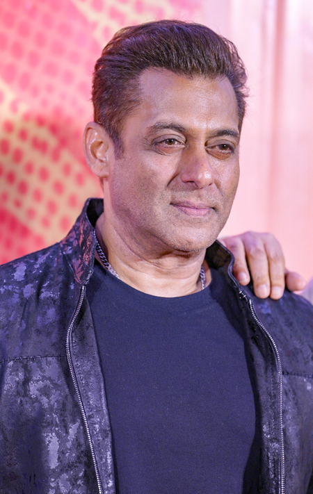 Salman Khan’s Instagram deactivated, gets restored later