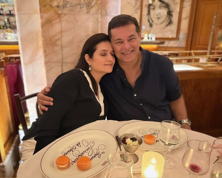 Tara Sutaria pens sweet note for parents on their 35th wedding anniversary