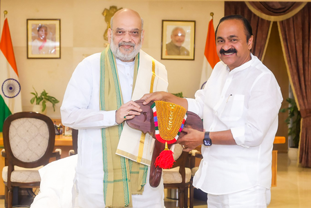 Kerala CM Satheesan calls on Home Minister Amit Shah in Delhi