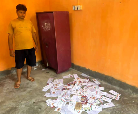 Multiple Aadhaar cards found inside locked Trinamool office in Kolkata