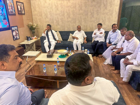 Congress leadership transition: CLP meets at Vidhana Soudha; Venugopal says new CM announced today