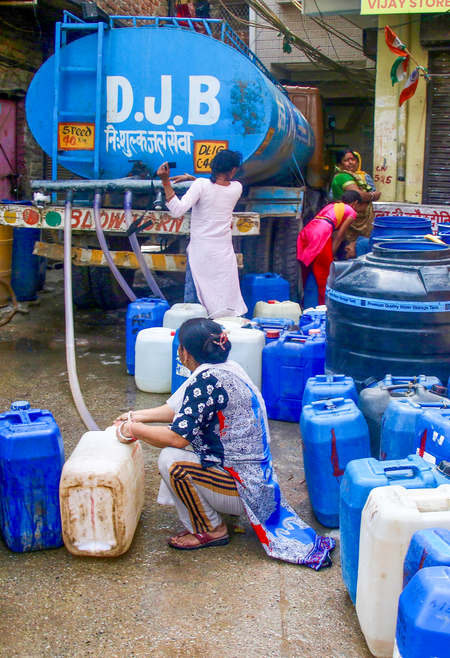 Delhi cools as mercury drops 9°C in 48 hours