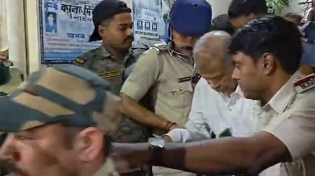 Municipal chairman in Bengal’s Nadia detained over alleged illegal stocking of relief materials