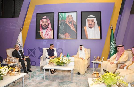 Kiren Rijiju lauds Indian Hajj Mission for winning 2 Saudi awards
