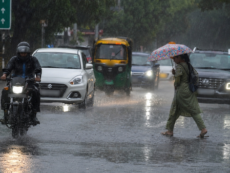 Heavy rain, hail and strong winds batter parts of MP as monsoon advances