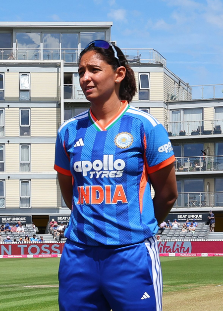 2nd Women’s T20I: Harmanpreet, Shreyanka return as England elect to bat first against India