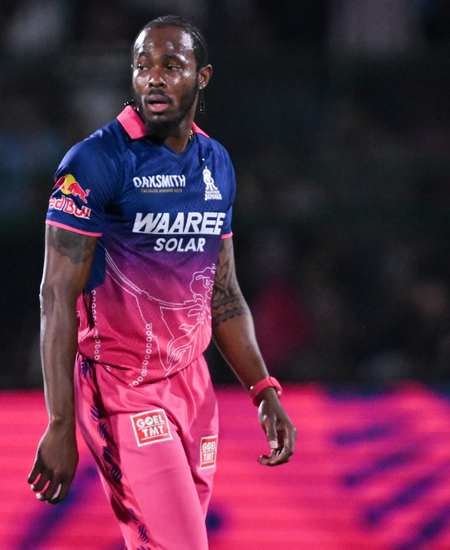 IPL 2026: Marsh’s 96 powers LSG to 220/5 despite RR’s late fightback