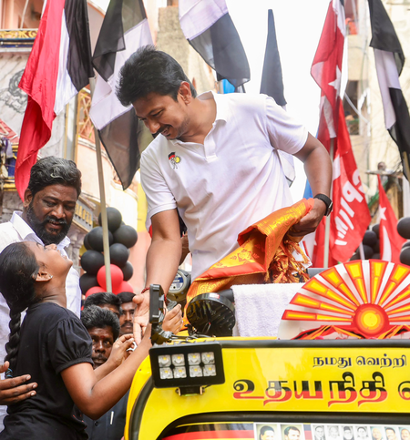 DMK supporters launch Gen-Z outreach drive across TN to strengthen youth political participation