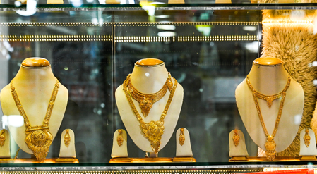 PIB Fact Check dismisses claims of RBI selling $12 billion gold reserves as fake (Lead)