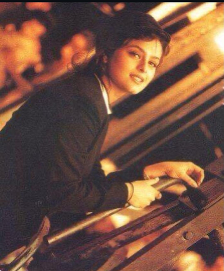 Shilpa Shirodkar shares impromptu 90s photoshoot planned while ‘sipping chaah’