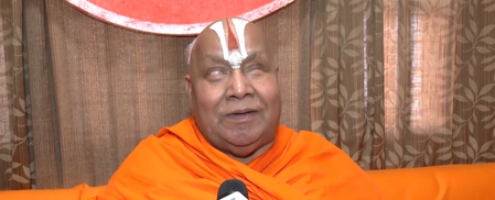 Jagadguru Rambhadracharya backs CM Yogi on ‘Gau Mata’ remark, calls for end to cow slaughter