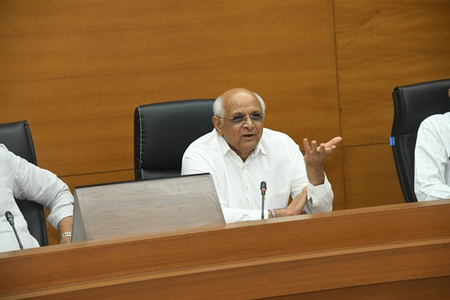 Global situation calls for lower fertiliser use and natural farming: Gujarat CM