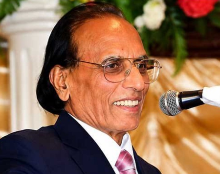 MP govt to honour Urdu poet Bashir Badr with literary award