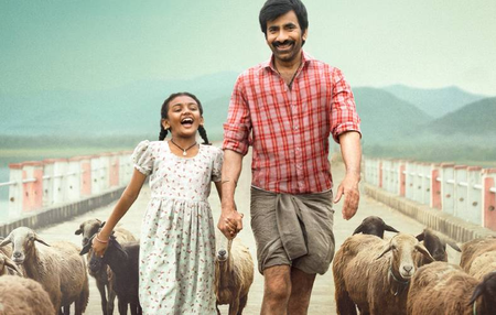 Ravi Teja plays a doting dad in ‘Irumudi’; Glimpse video out!