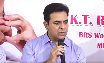Telangana needs no lessons of patriotism from Pawan Kalyan: KTR