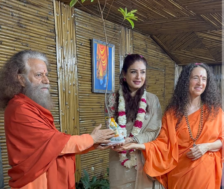 Raveena Tandon celebrates World Environment Day with  blessings of Ma Gange, feeds a calf