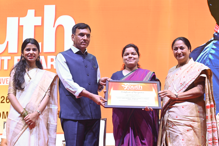 Delhi CM Rekha Gupta joins ‘Youth for Viksit Bharat Convention’