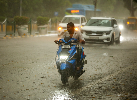 Delhi-NCR likely to receive monsoon between June 25-30; rain brings temporary relief, AQI remains poor
