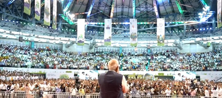 Surat collectively reaffirmed its commitment to making India strong, self-reliant: PM Modi